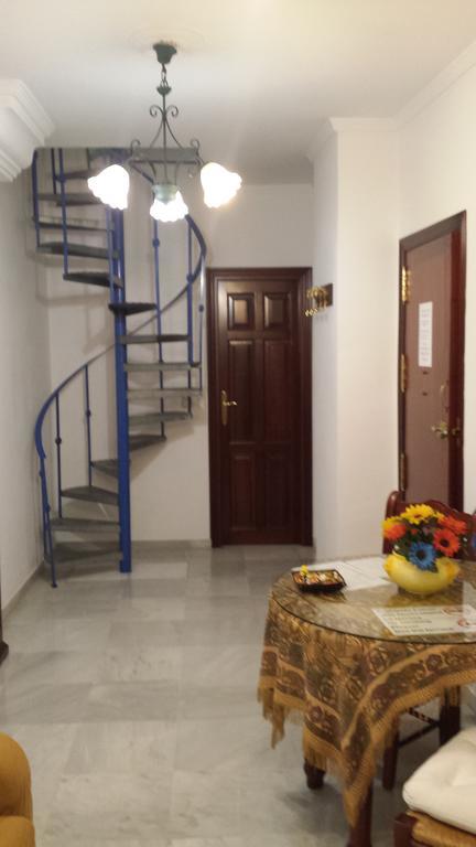 Apartamento San Benito "B" Seville Exterior photo